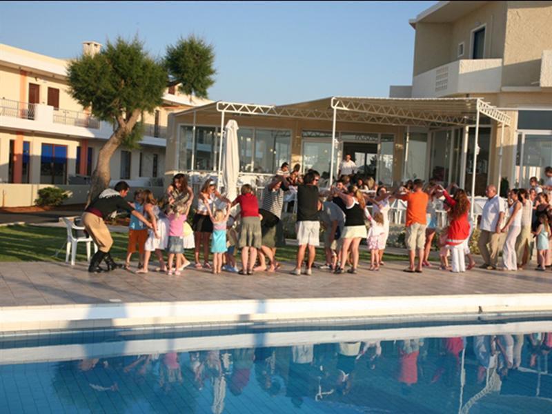 Cretan Filoxenia Beach Hotel Ανάληψη Εξωτερικό φωτογραφία